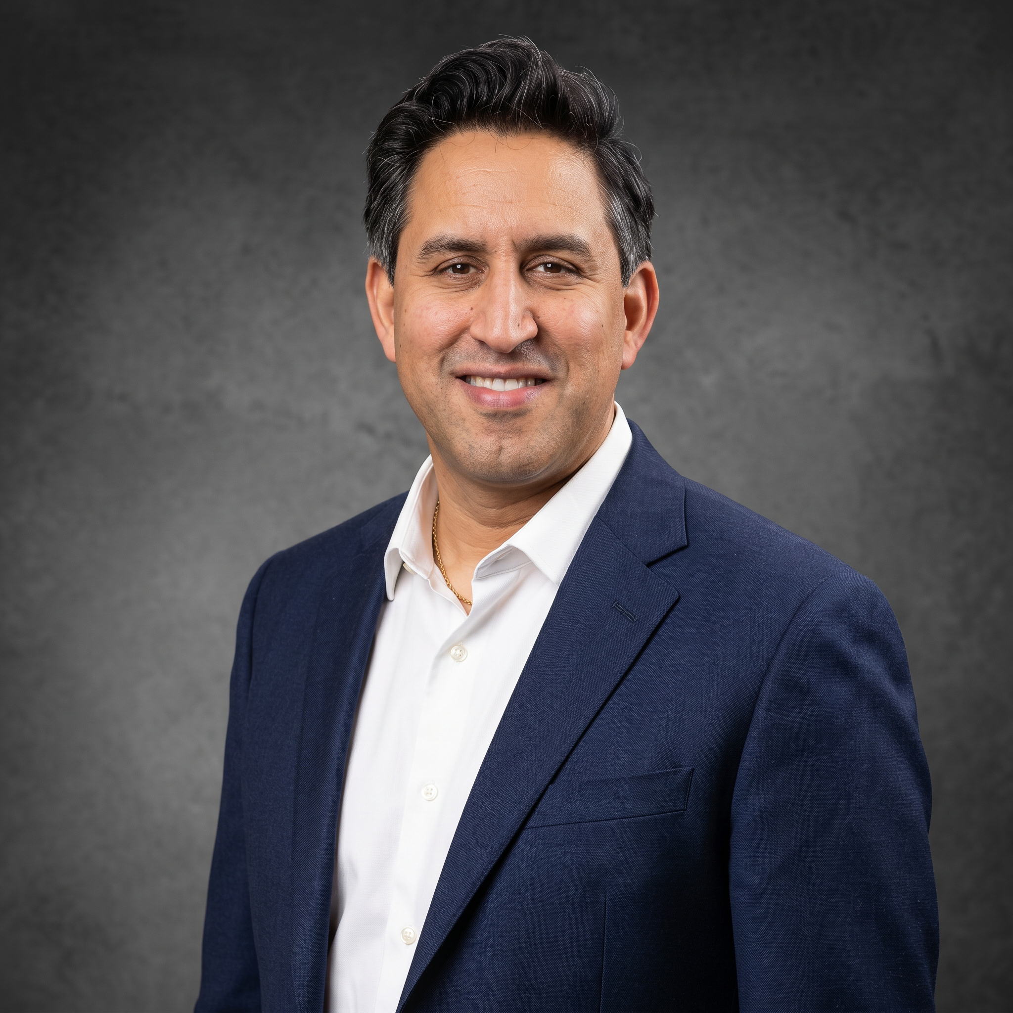 Arash Tebbi